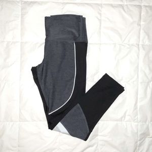 PINK Ultimate High Waist Leggings